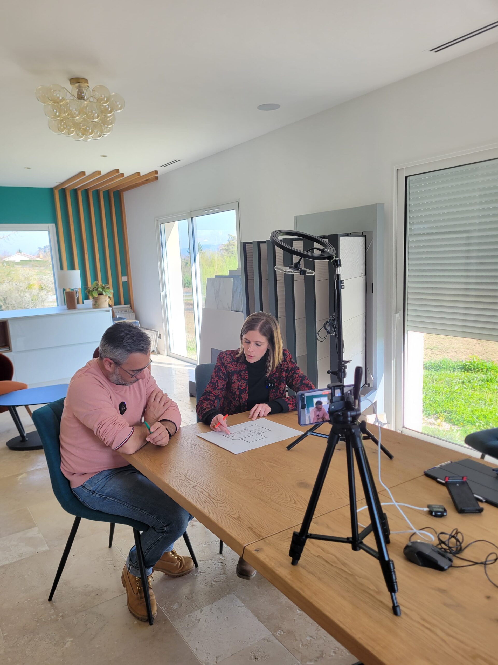 Tournage podcast en situation réelle chez un client Le Repère — enregistrement nomade sans studio